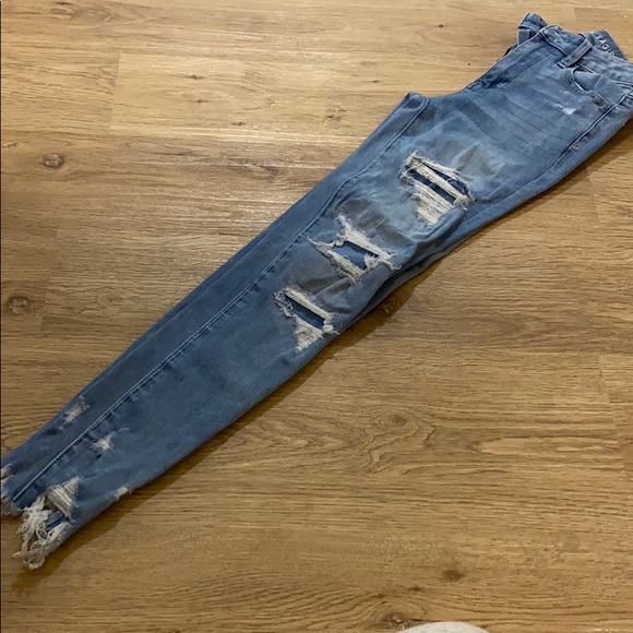 Jeans - Picture 2 of 4